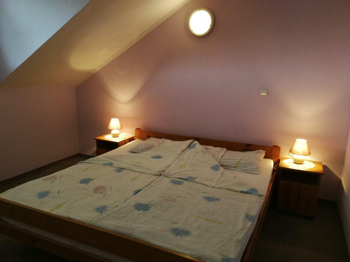 Hotel Kavana I Sobe Monika Grabrovnik Zewnętrze zdjęcie