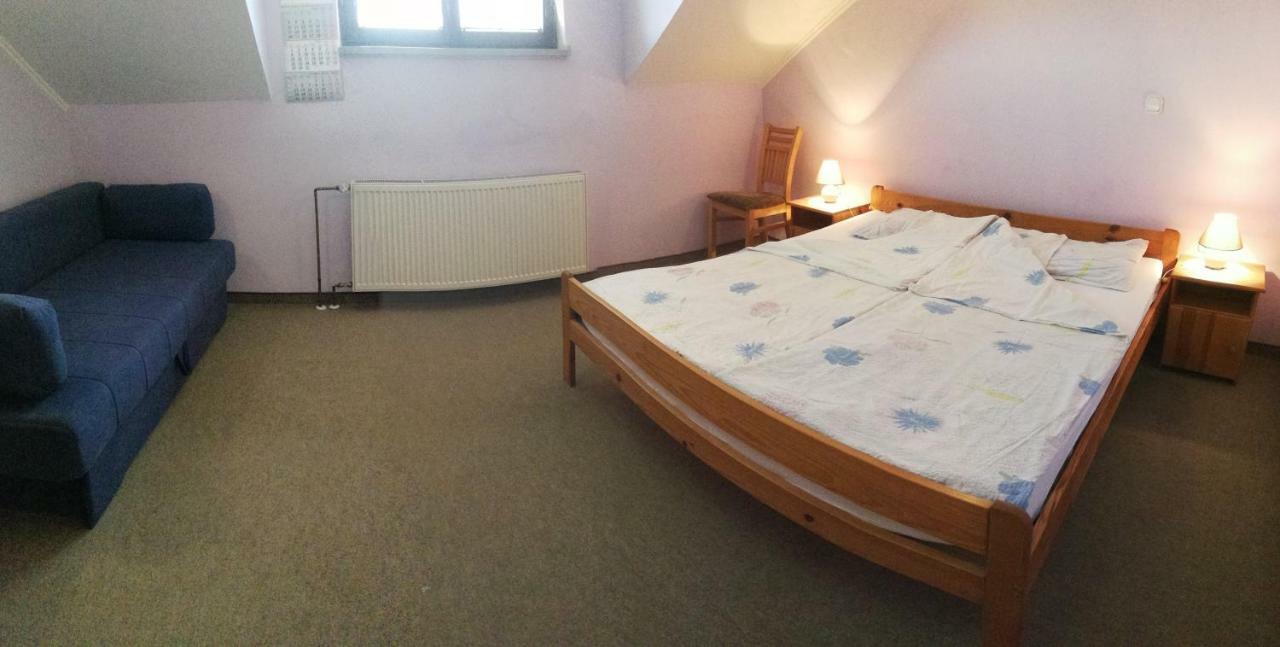 Hotel Kavana I Sobe Monika Grabrovnik Zewnętrze zdjęcie