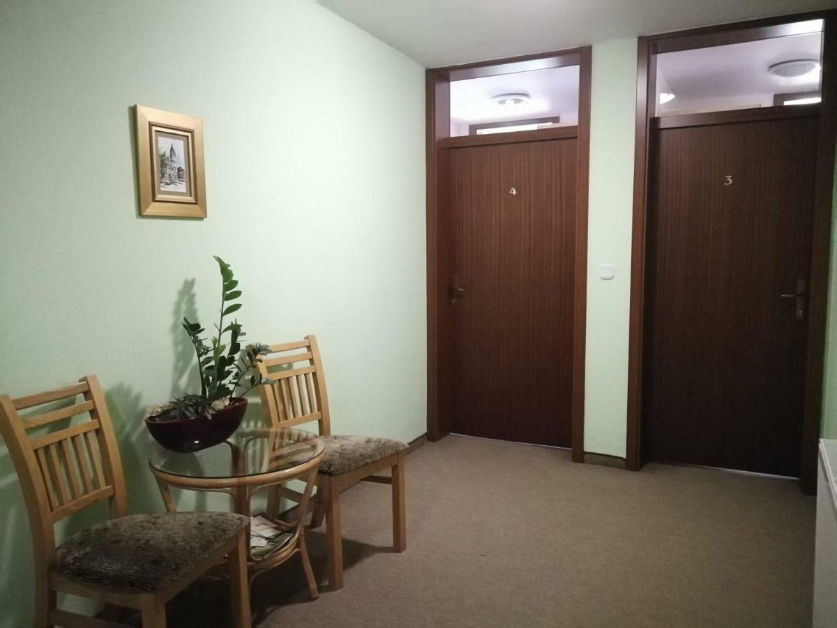 Hotel Kavana I Sobe Monika Grabrovnik Zewnętrze zdjęcie