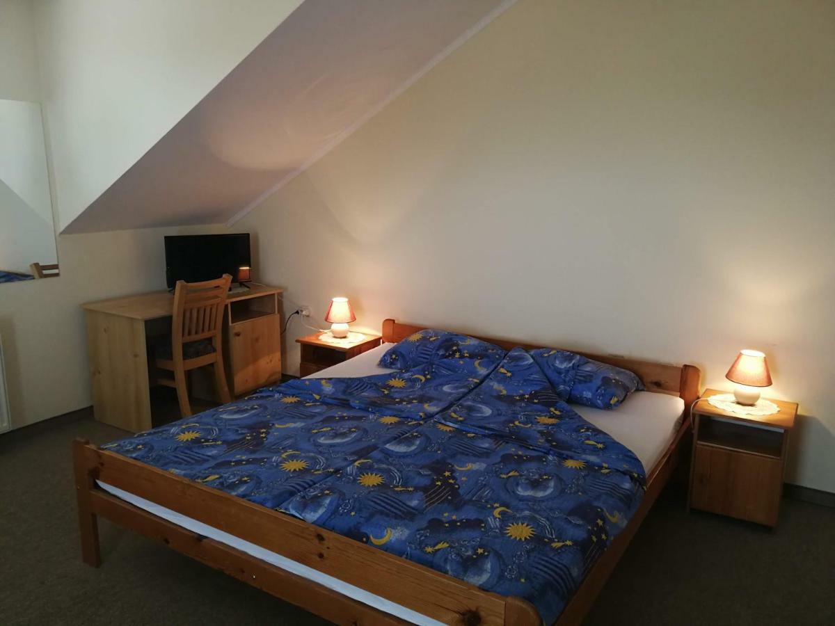 Hotel Kavana I Sobe Monika Grabrovnik Zewnętrze zdjęcie